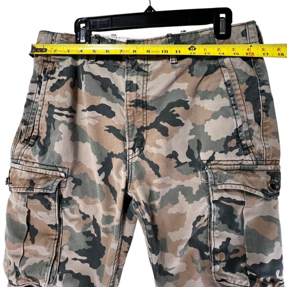Levis Mens Camo Cargo Pants Relaxed Fit Cotton Blend Durable Casual Wear 32x30 - Picture 8 of 15